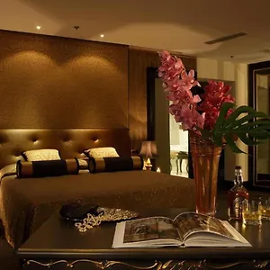 4* Hotel Aqua Palace
